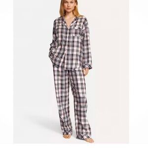 Victoria's Secret Flannel Size XL 2pc PJ Set (NWT)